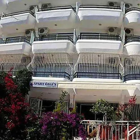 Ozgun Hotel 3*
